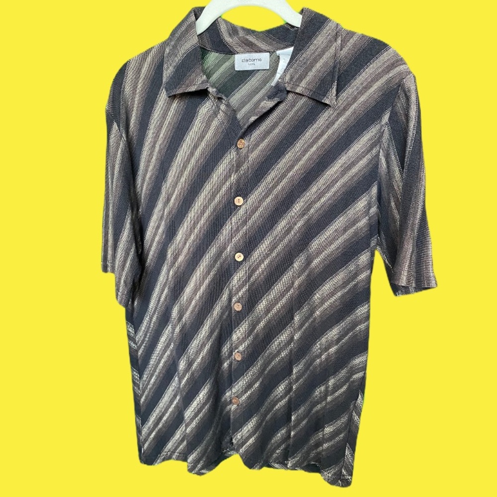 Claiborne- Luxe men’s polo shirt